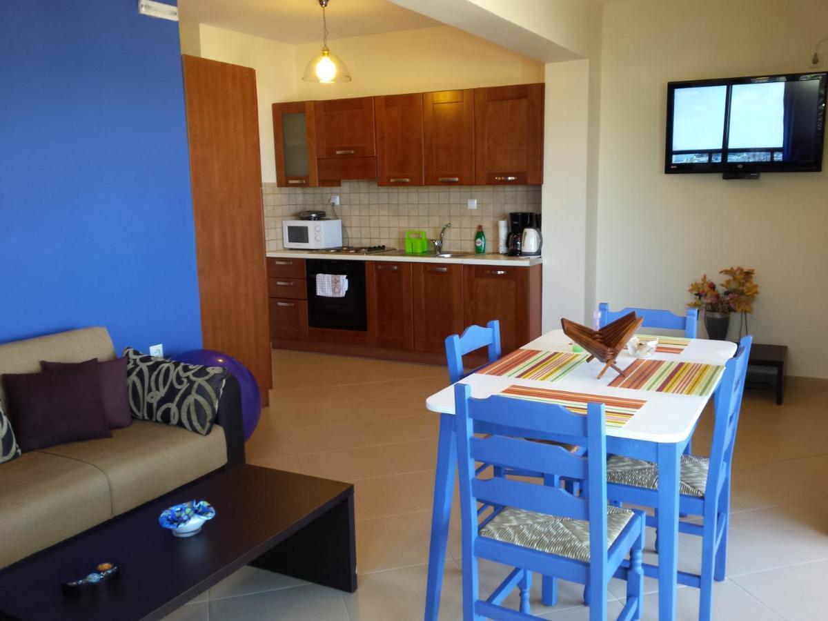 Rubini Homes Agia Marina Exterior foto